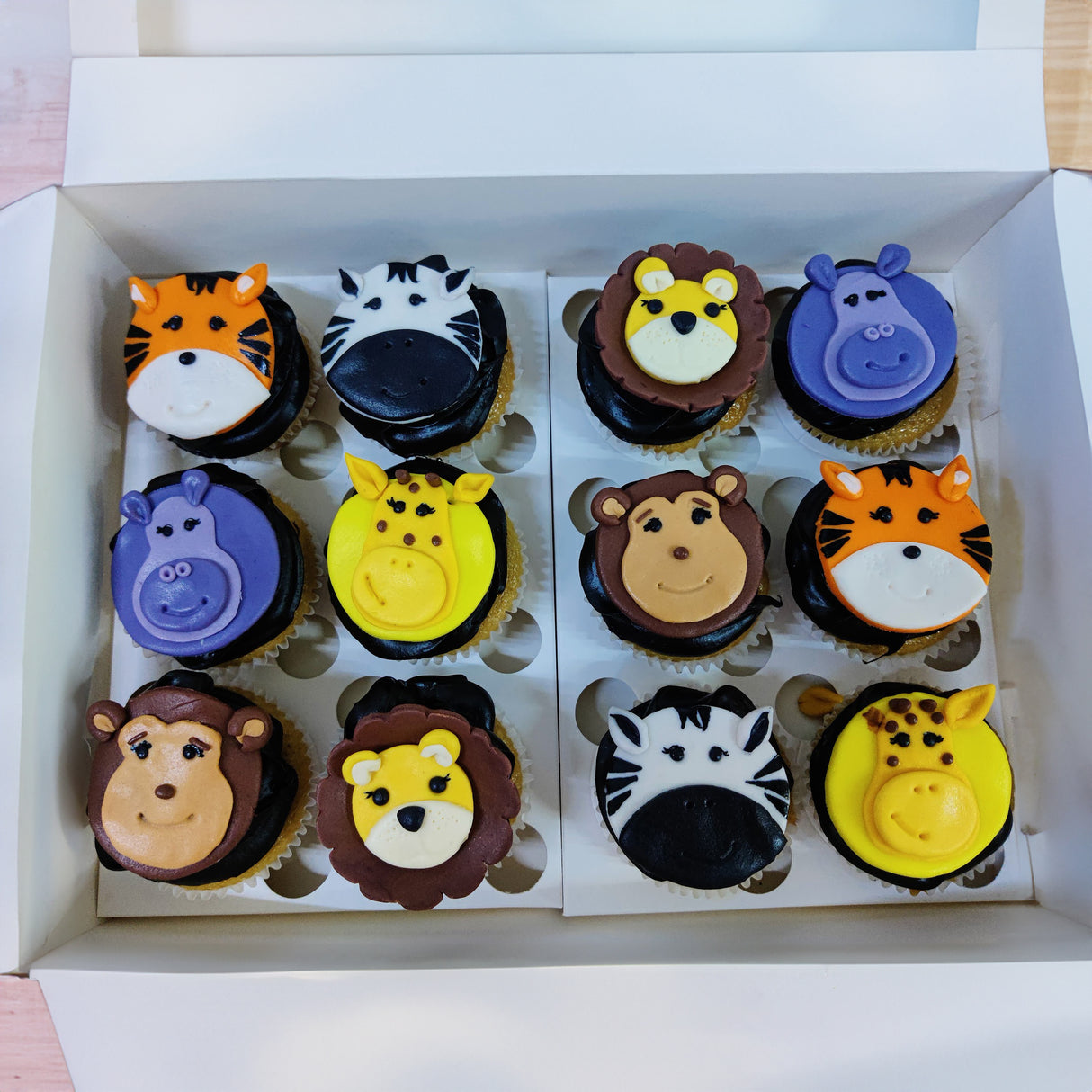 Animal Lover - Crave by Leena