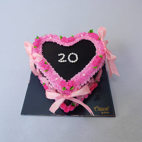 Elegant Black Vintage Cake - Crave by Leena