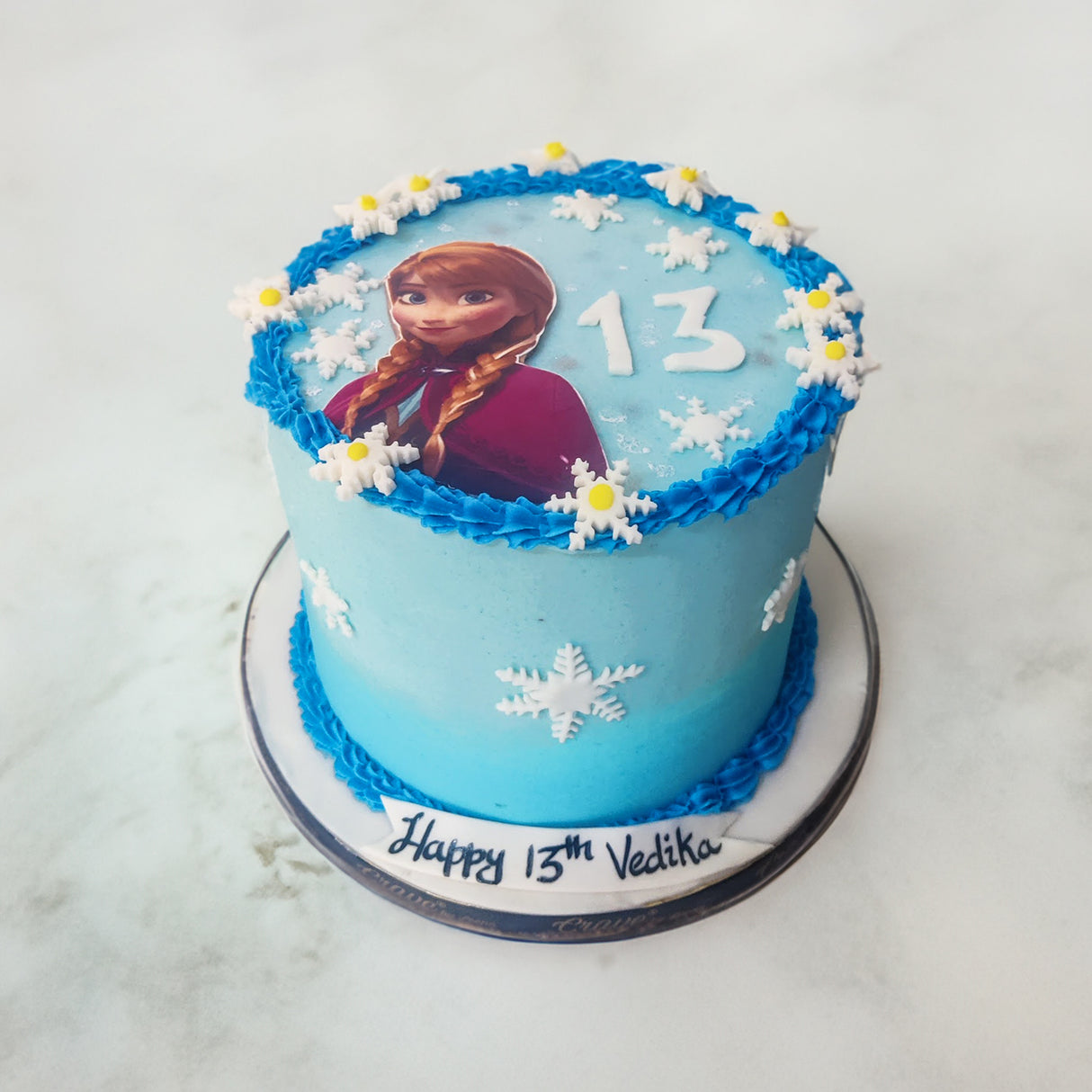 Frozen Anna cake - Crave by Leena