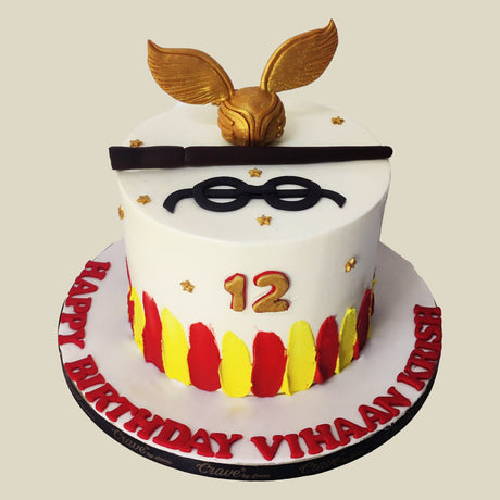 The Quidditch Game cake - Crave by Leena