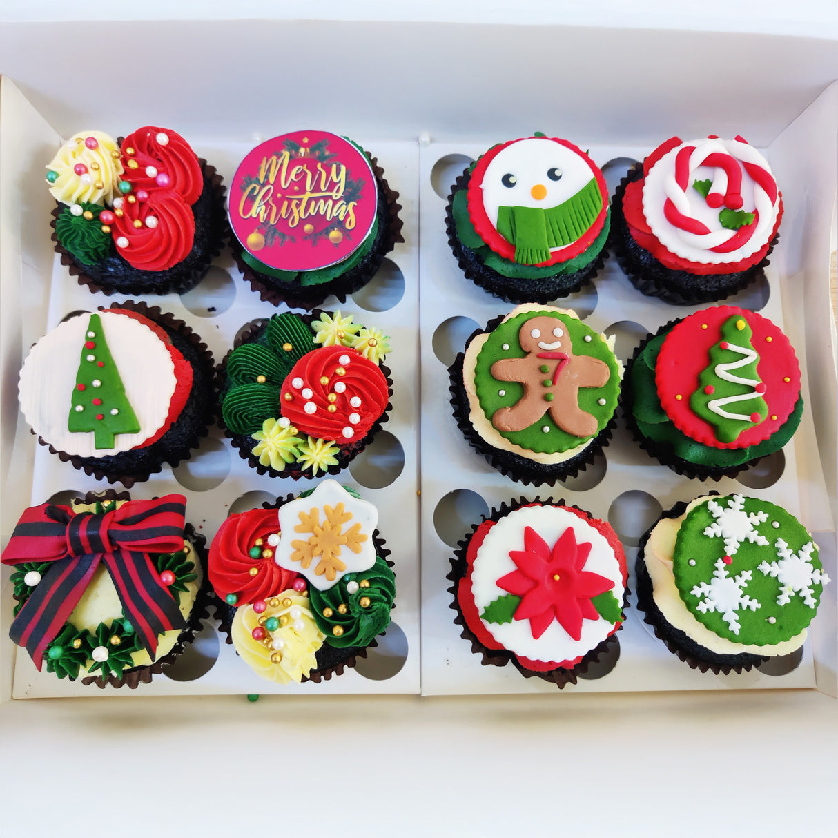 Jingle Bell Cupcakes - Crave by Leena