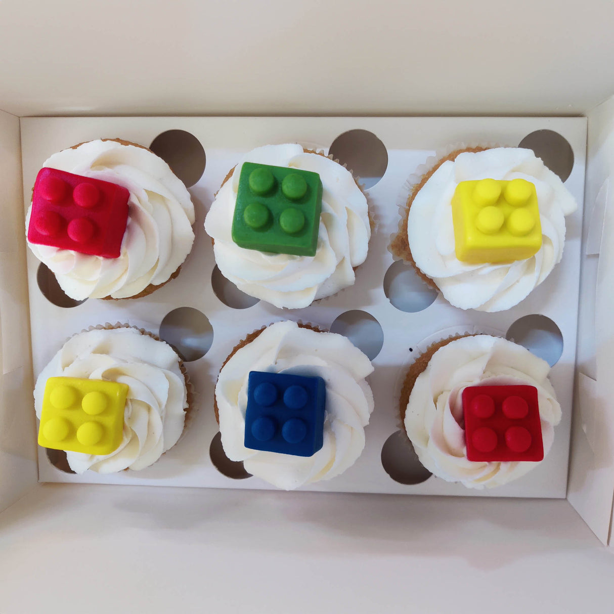 Lego theme - Crave by Leena