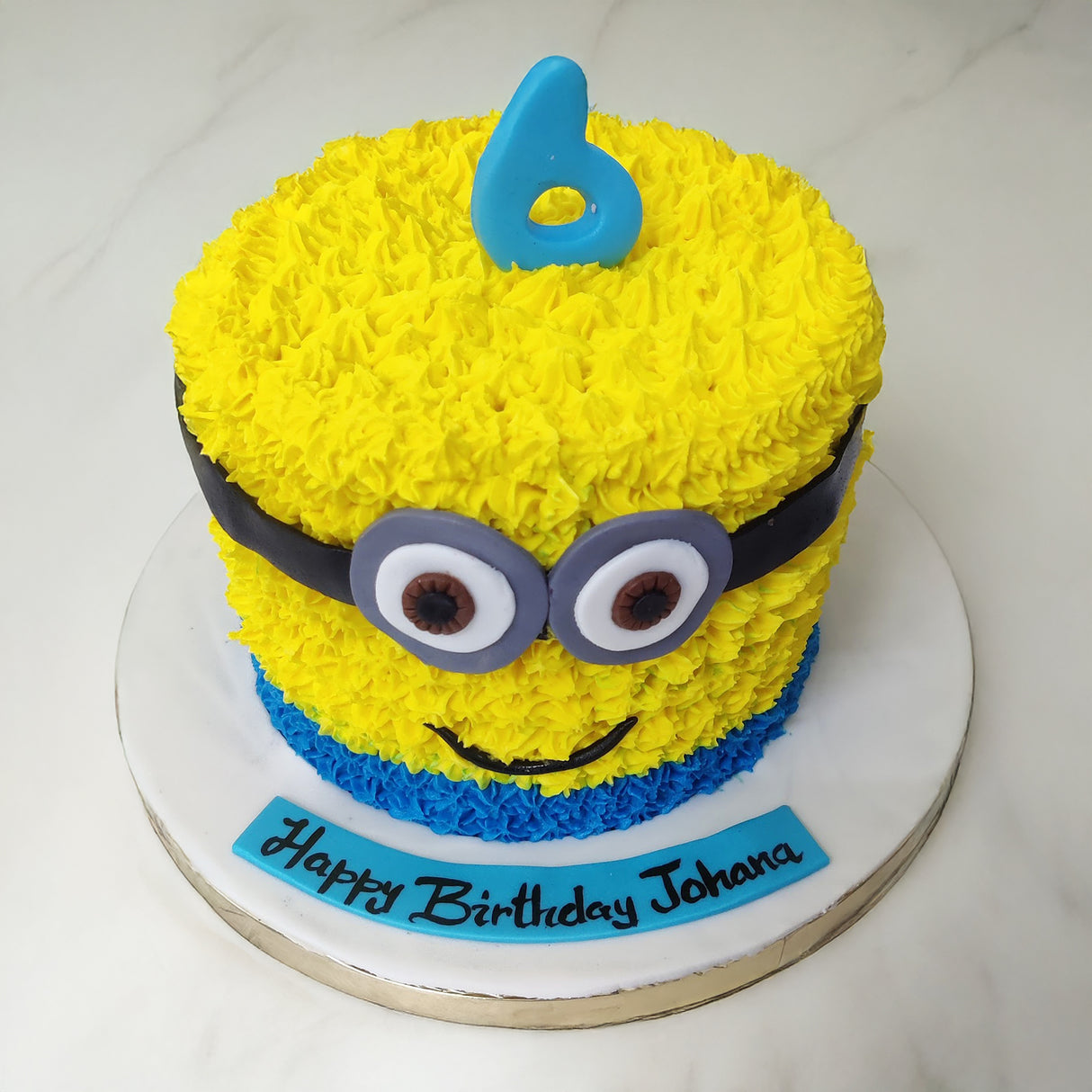 Minion Cream Cake - Crave by Leena