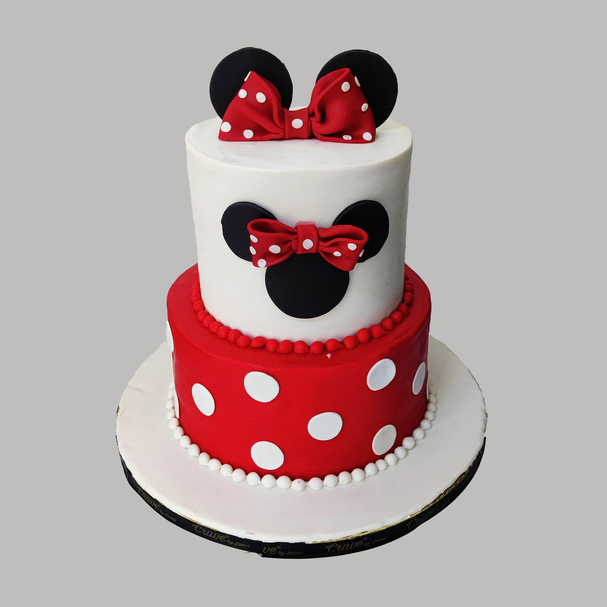 Minnie polka dot cake - Crave by Leena