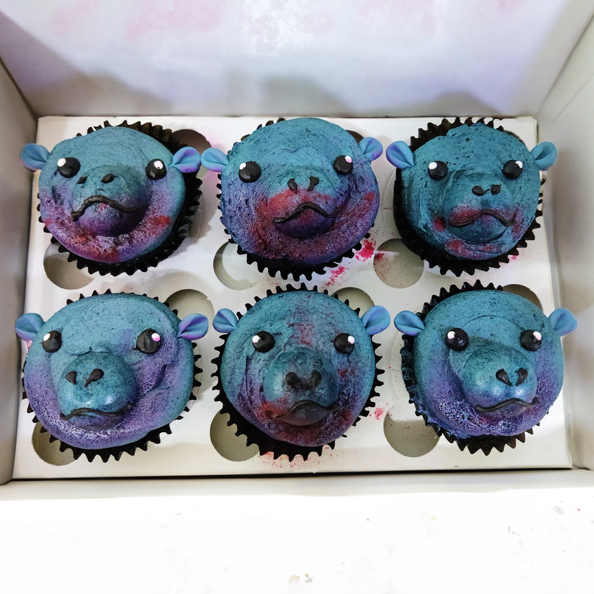 MooDeng Cupcakes - Crave by Leena