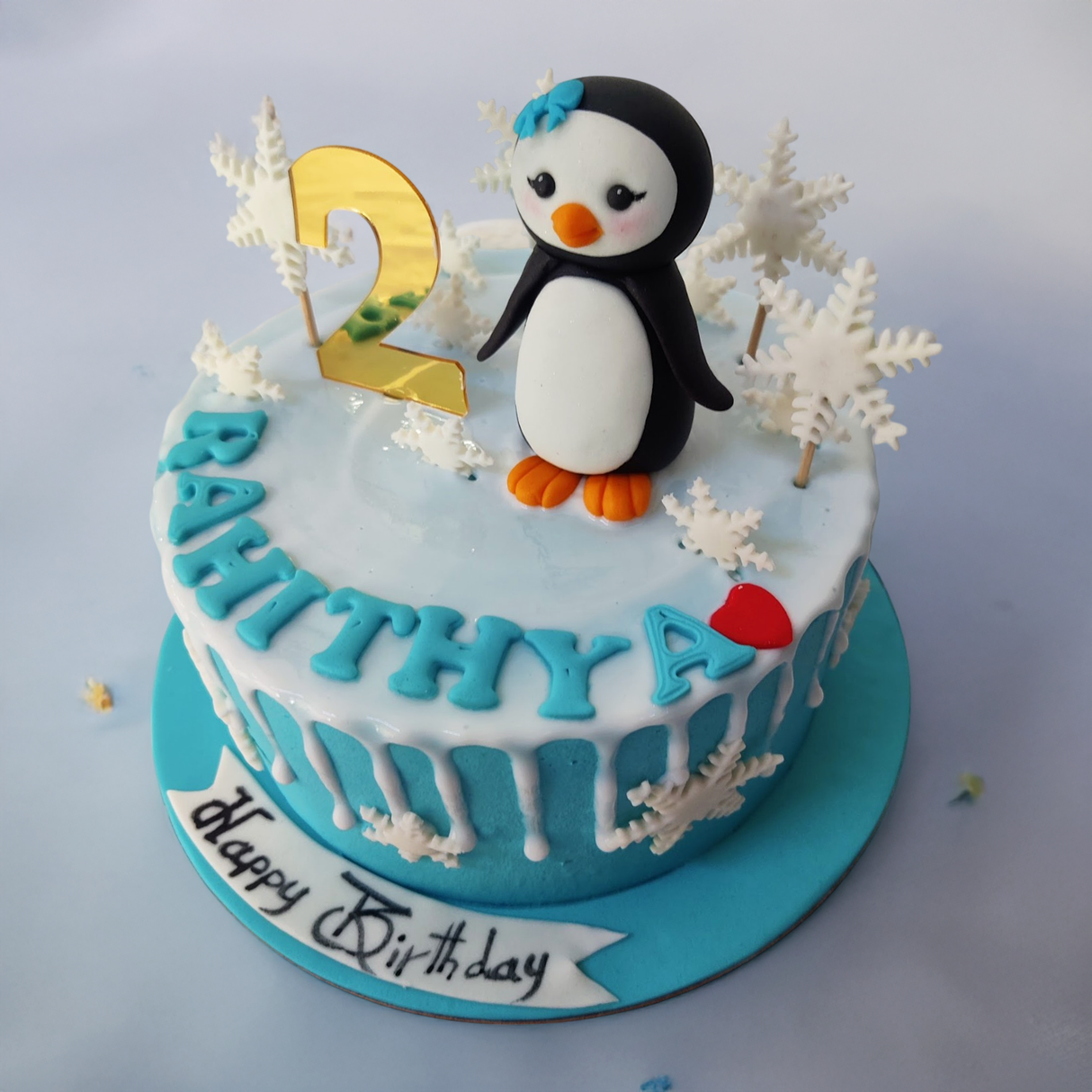 Penguin World - Crave by Leena