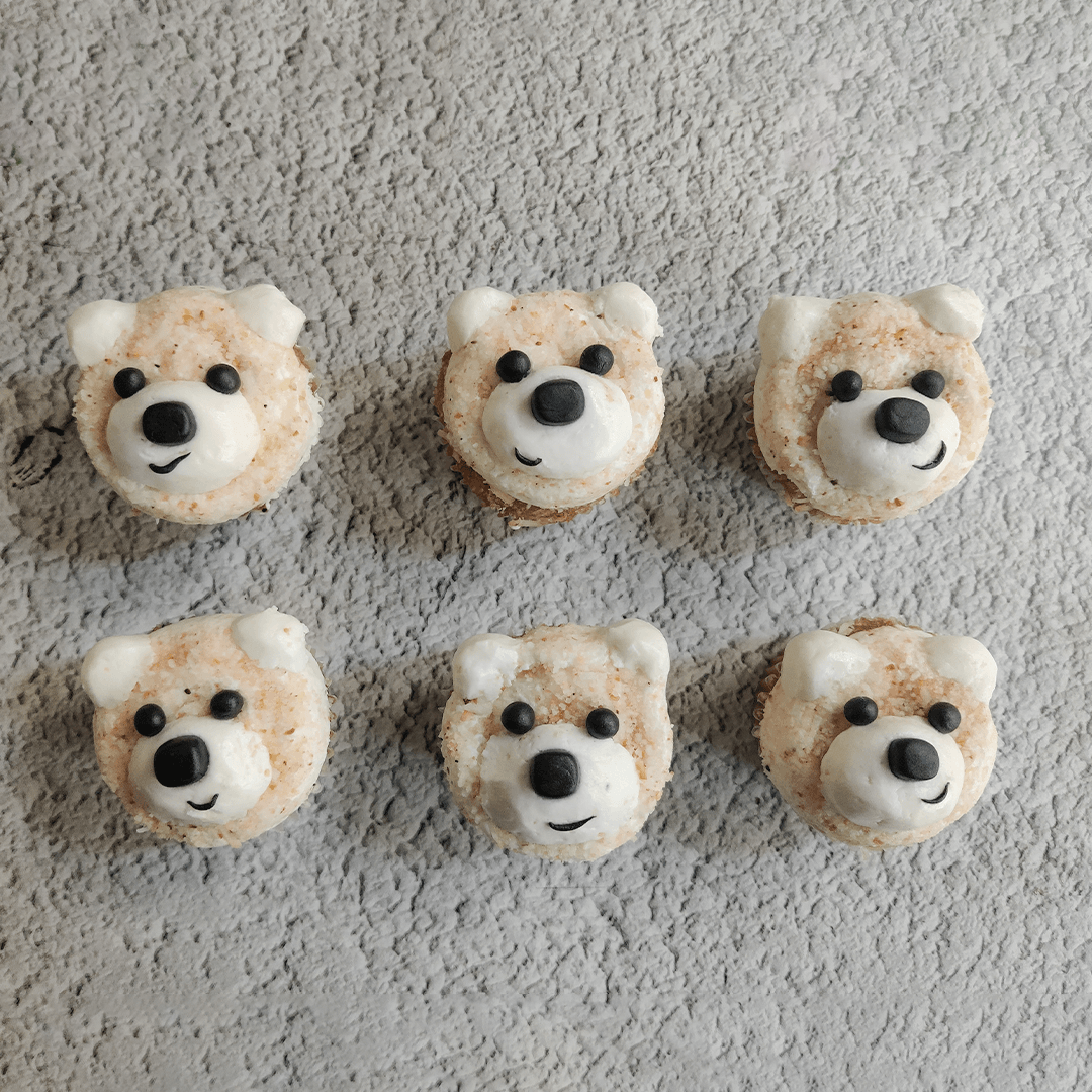 Polar Bear - Crave by Leena