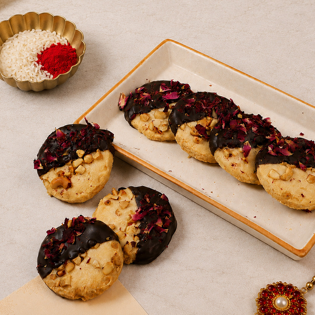 ⁠Cashew Rakhi Cookies (box of 7)