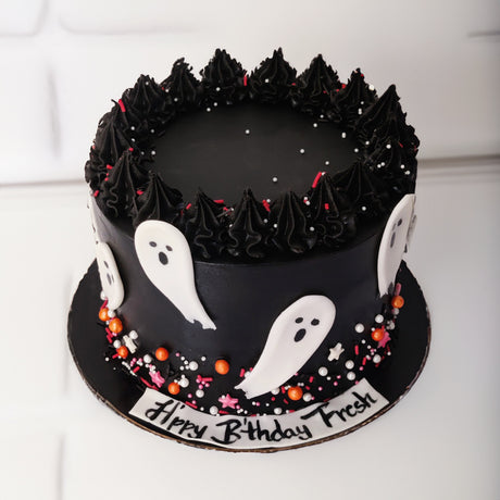 Spooktacular Halloween Cake! - Crave by Leena