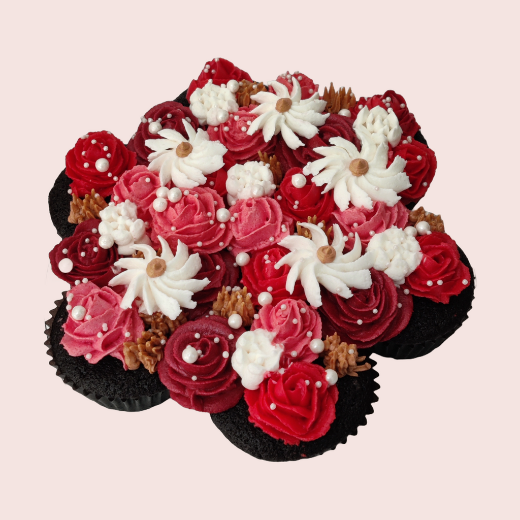 Box of 7 chocolate cupcake cake - Crave by Leena