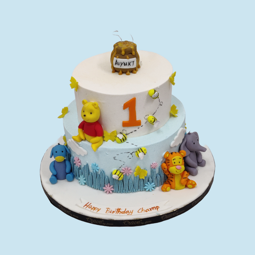 3KG, 2Tier CT Winnie the Pooh Fam - Crave by Leena