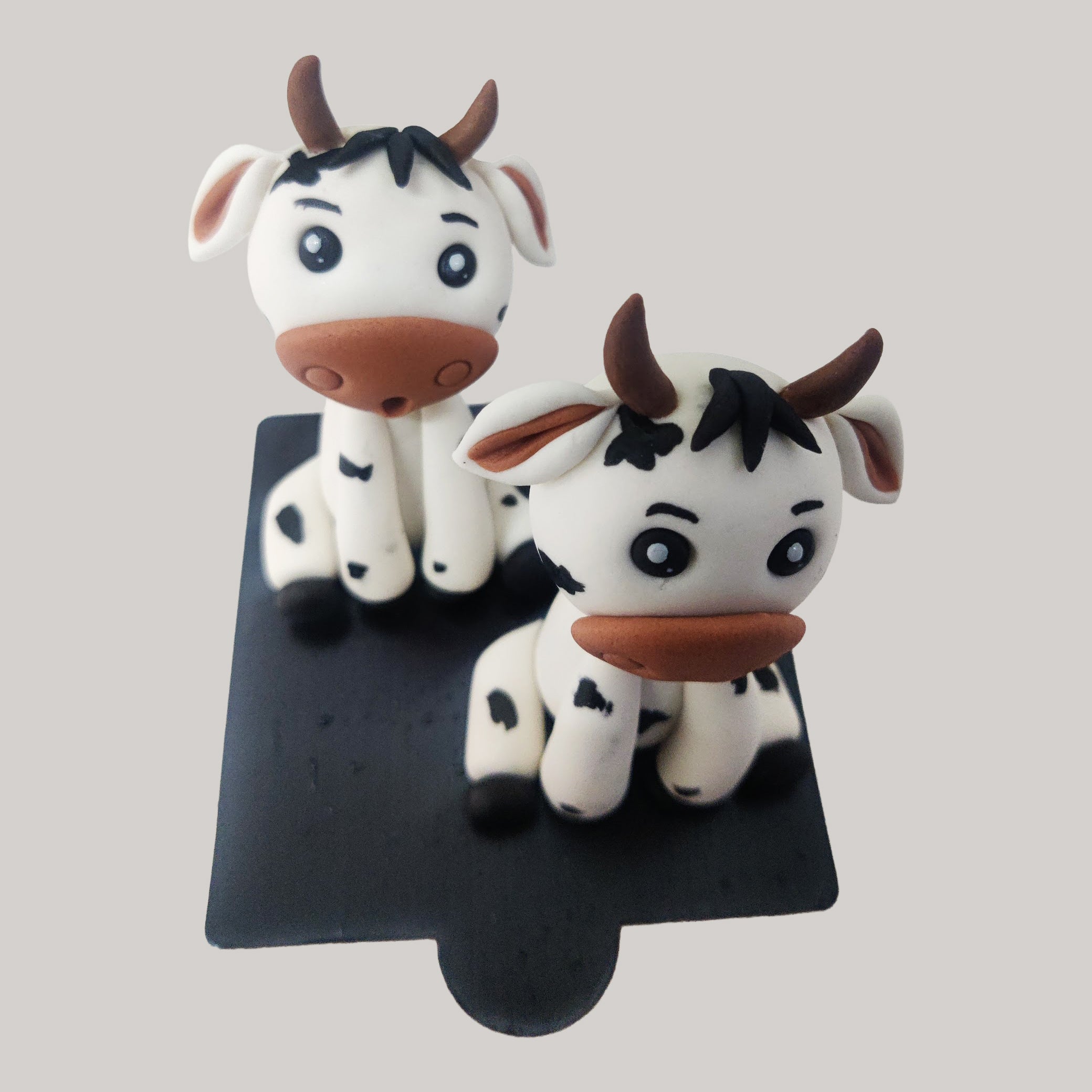 2 fondant Cow Toppers - Crave by Leena
