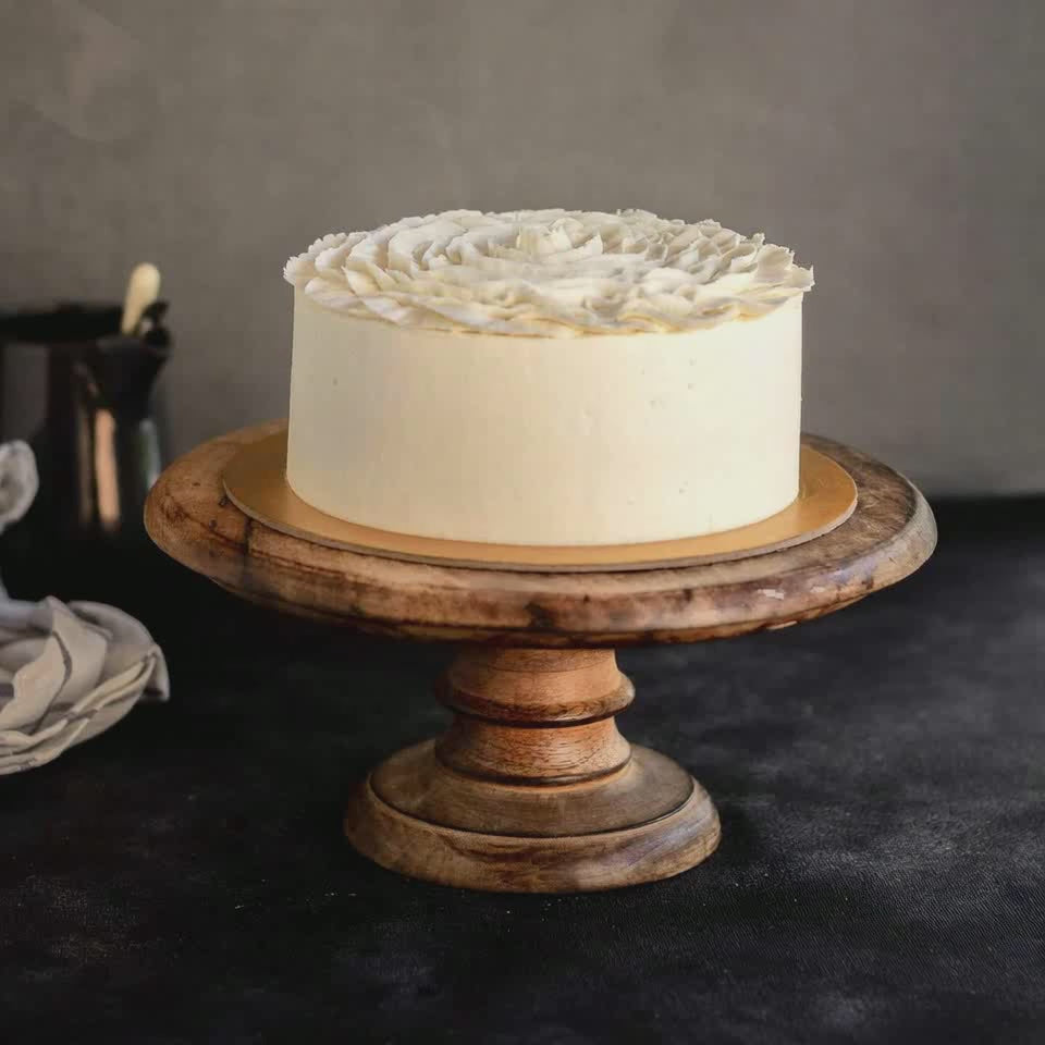 White Beauty Cake