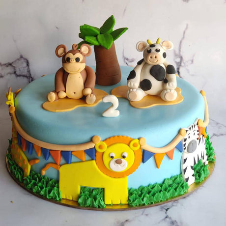 You Say Roar We Say Moo Cake - Crave by Leena